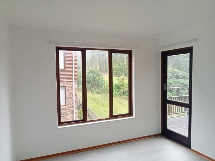 To Let 3 Bedroom Property for Rent in Heatherlands Western Cape
